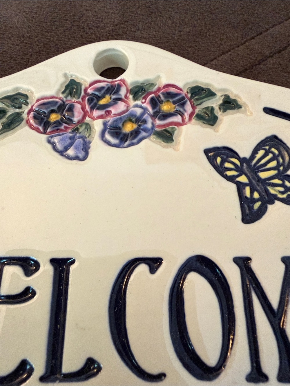 Longaberger ceramic Welcome Wall or Garden Plaque w/ Floral Basket and Butterfly - Picture 6 of 6